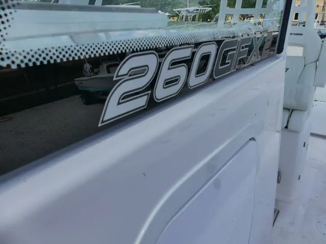 Slide: The Image of Twin Vee 260 GFX2 CC 2026 - 18