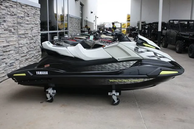 The Image of Yamaha VX1900C-CB 2026 - 1