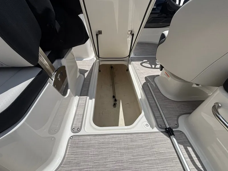 Slide: The Image of Interior of Sea Ray SPX 210 boat, 2026 model. - 20