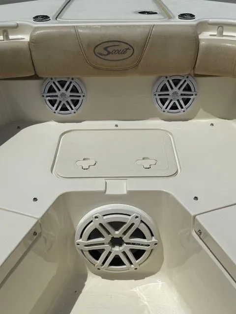 Slide: The Image of Interior of a 2017 Scout 275 LXF boat with speakers. - 13