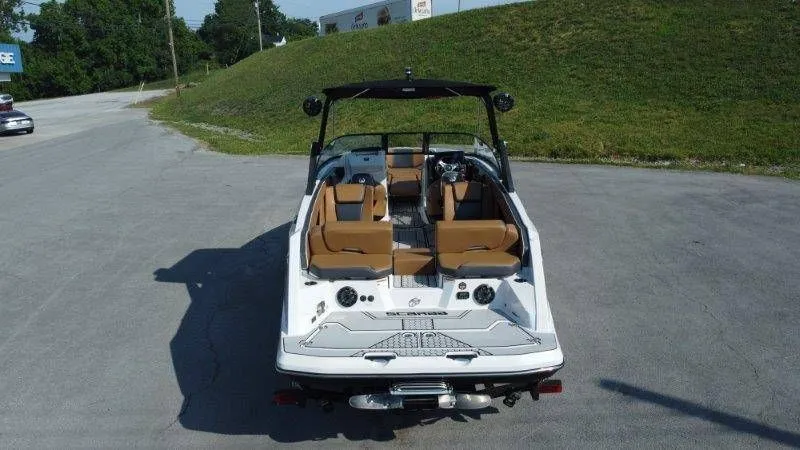 Slide: The Image of 2018 Scarab 255 ID Wake Ed boat with brown seats, rear view. - 4