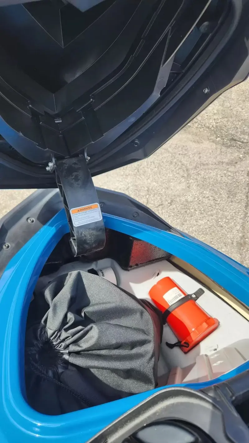Slide: The Image of Sea-Doo GTI SE 155 2018 - 7