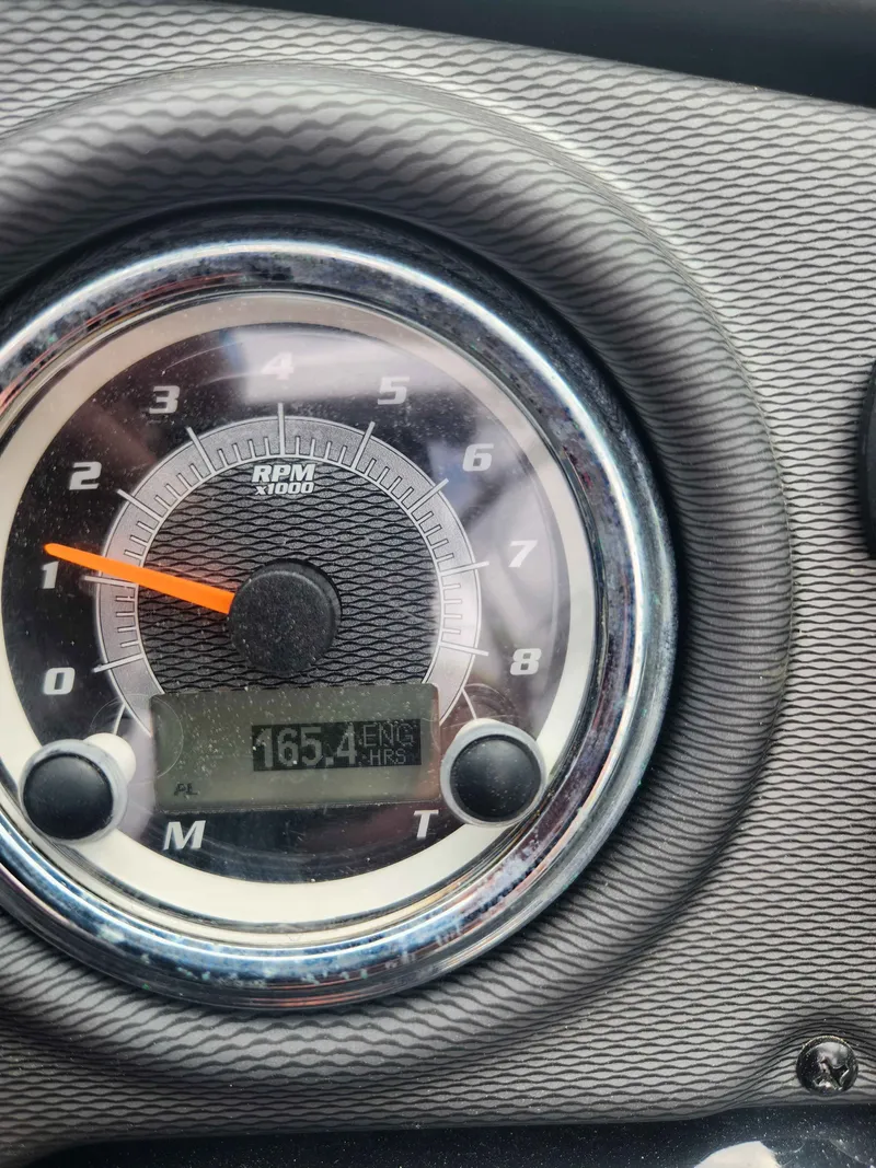 Slide: The Image of Yamaha 212X 2015 - 15