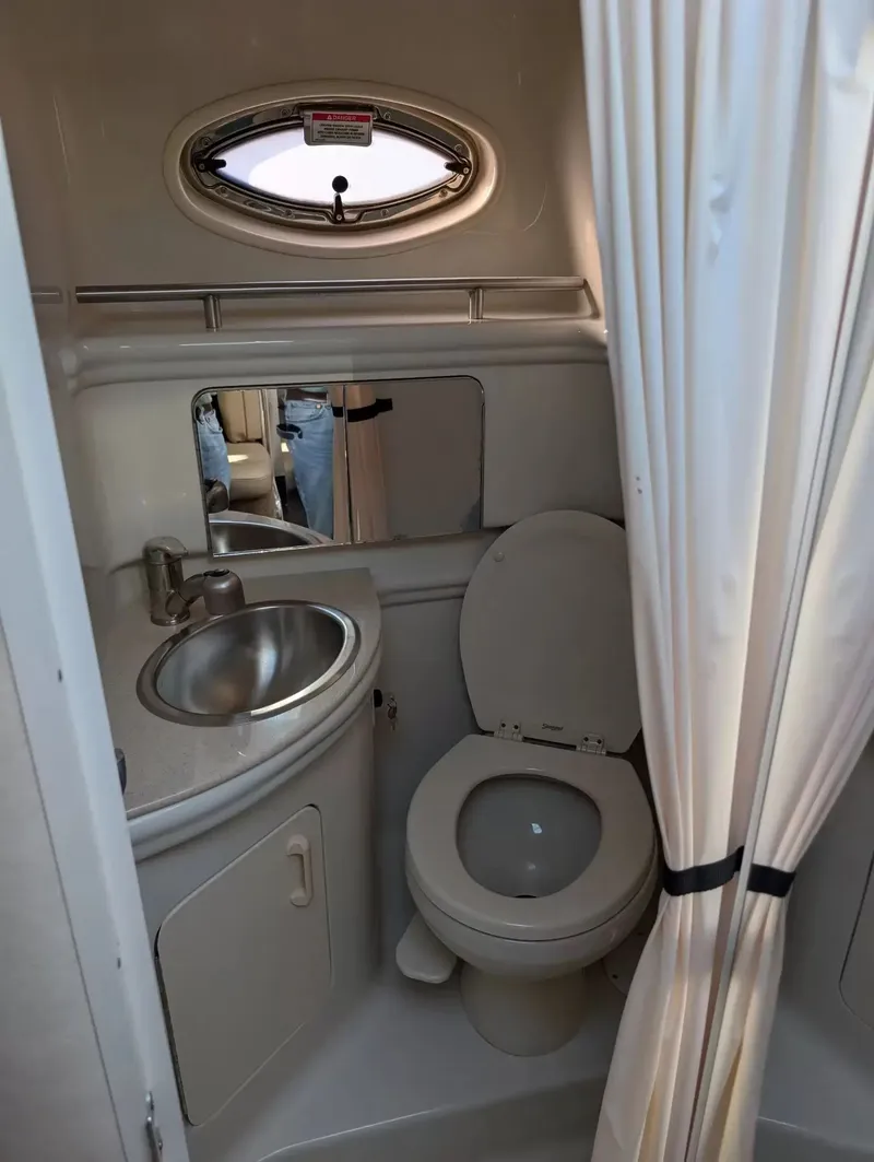 Slide: The Image of Sea Ray Sundancer 280 2008 - 6