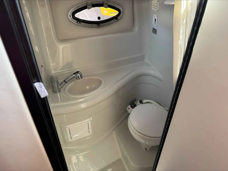 Slide: The Image of Crownline Boats 264CR 2015 - 16