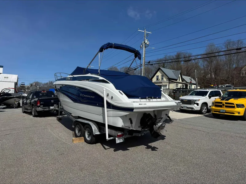 Slide: The Image of Crownline Boats 264CR 2015 - 4