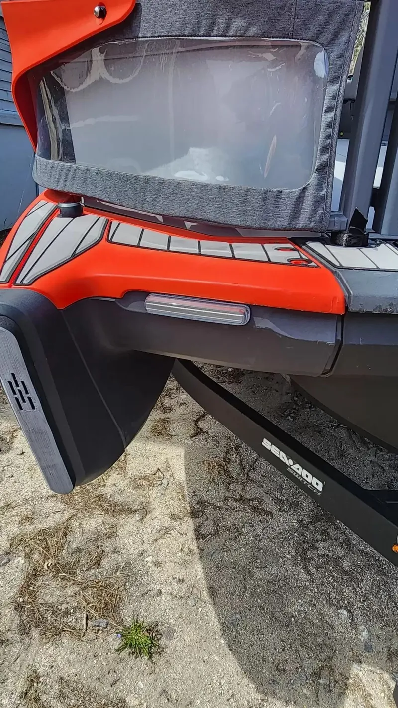 Slide: The Image of Sea-Doo Switch Cruise 21 2022 - 14