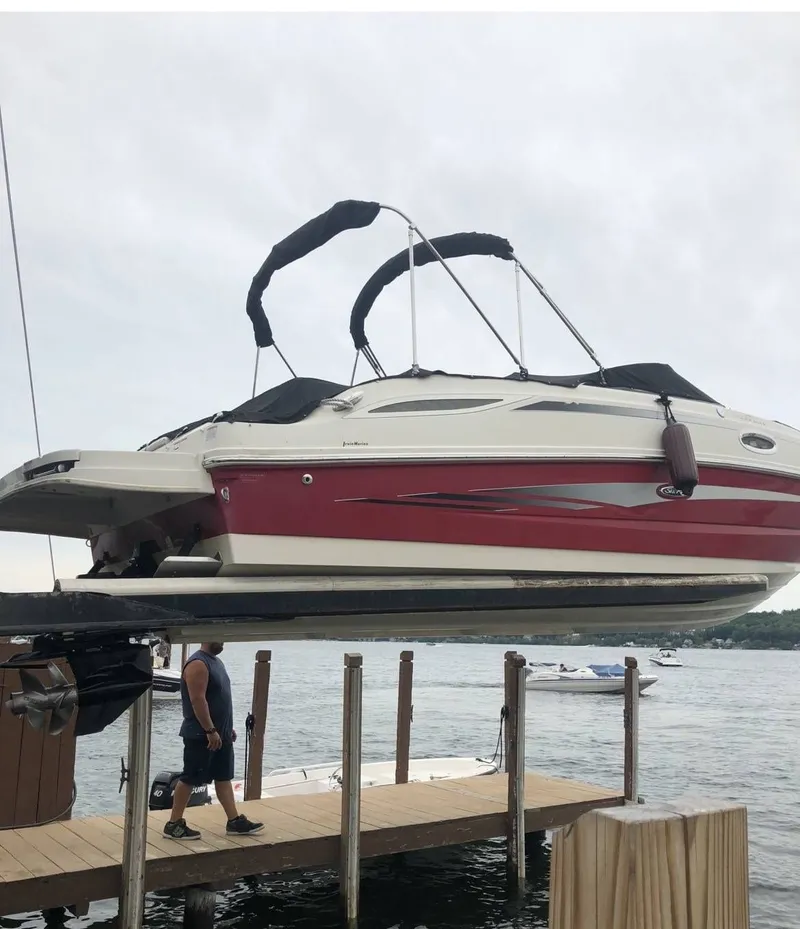 Slide: The Image of Sea Ray 260 Sundeck 2010 - 3