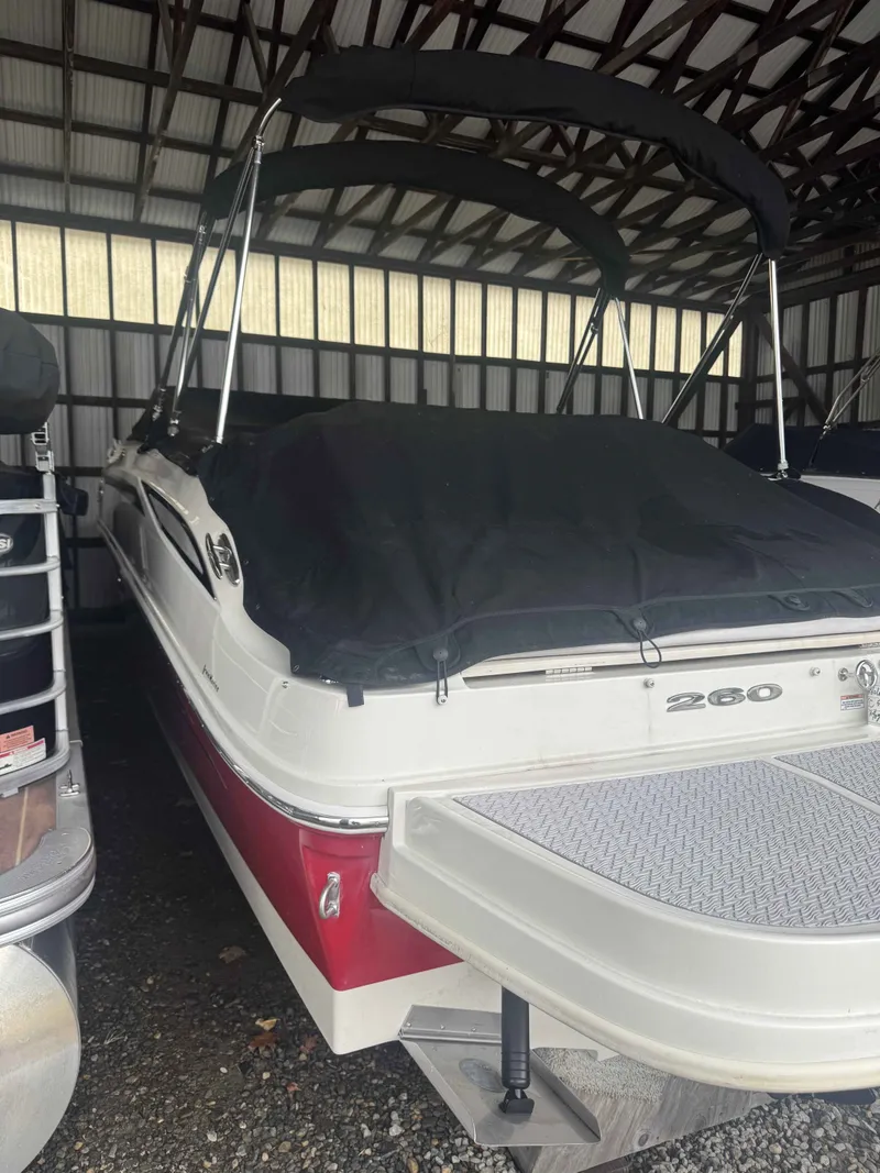 Slide: The Image of Sea Ray 260 Sundeck 2010 - 7