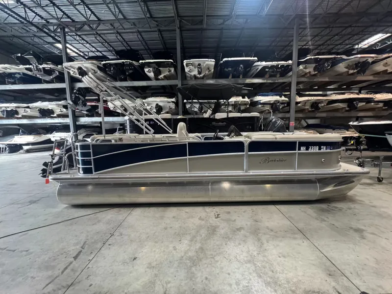 The Image of Berkshire 230CL STS 2013 - 1