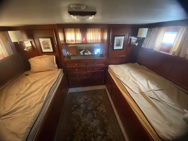 Slide: The Image of Interior of 1978 Hatteras 43 Double Cabin with twin beds. - 11