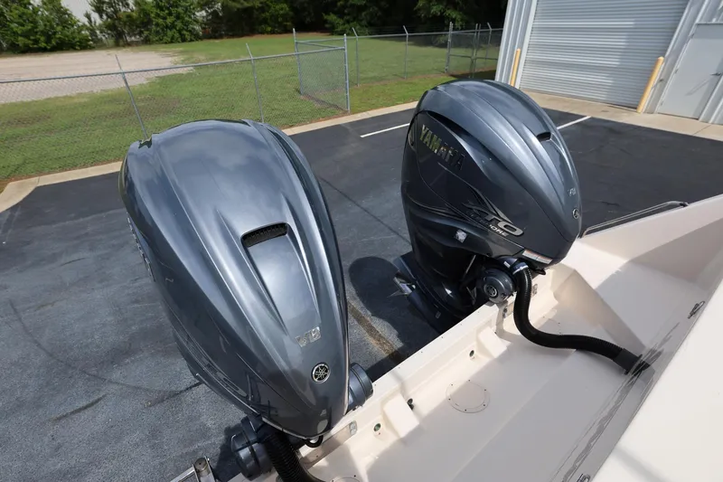 Slide: The Image of Twin Yamaha outboard engines on a 2020 Grady-White Canyon 336 boat. - 9