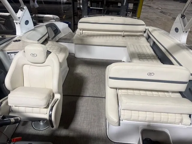 Slide: The Image of Interior of a 2017 Cobalt R7 boat with white leather seating. - 11