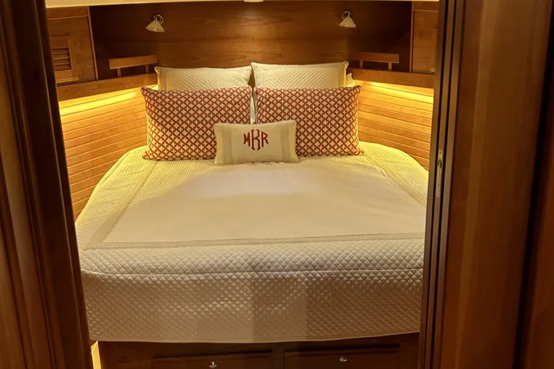 Slide: The Image of Luxurious cabin interior of 2016 Sabre 42 Salon Express yacht with cozy bedding. - 9