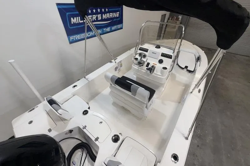 Slide: The Image of 2026 Robalo 206 Cayman boat interior view - 4