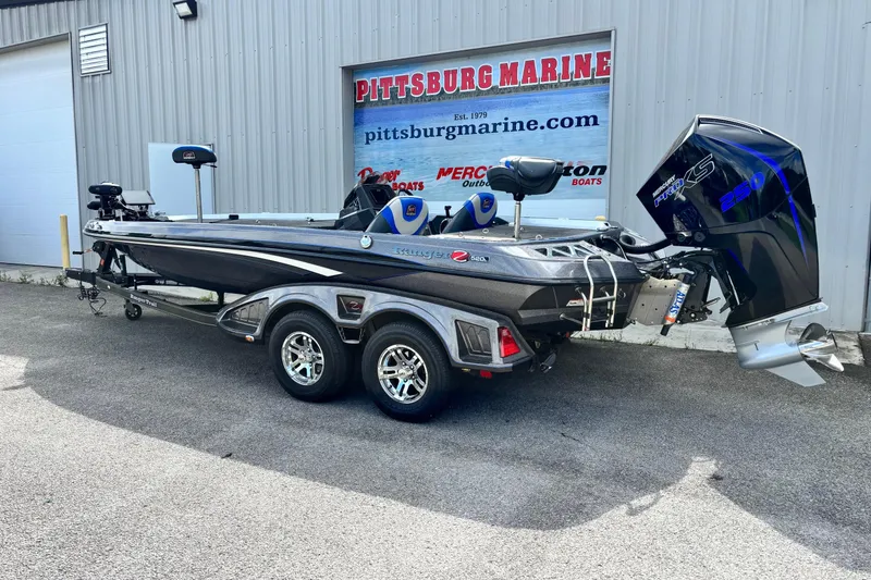 Slide: The Image of 2019 Ranger Z520L bass boat parked outside Pittsburg Marine dealership. - 16