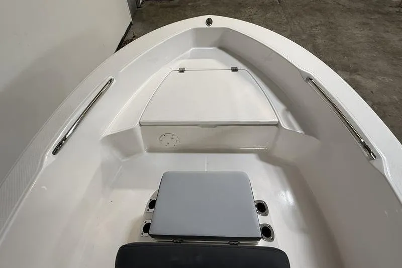 Slide: The Image of Interior view of 2026 Robalo R160 Center Console boat. - 20