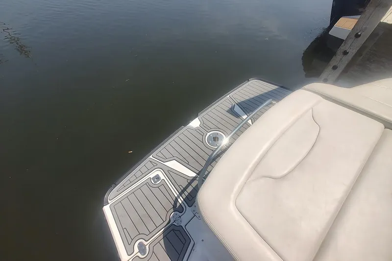 Slide: The Image of Rear view of 2017 Monterey 298SS Super Sport boat with swim platform. - 10