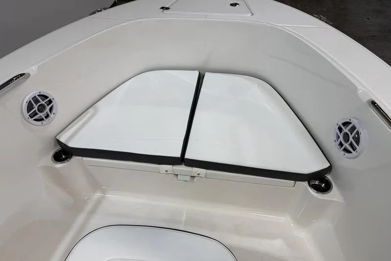 Slide: The Image of Interior view of Robalo R180 Center Console 2026 boat. - 19