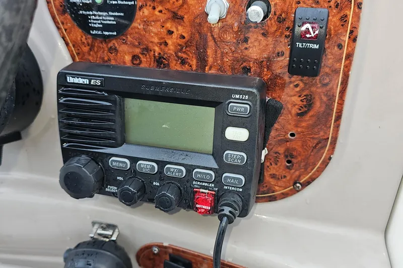 Slide: The Image of Control panel of a 2002 Wellcraft 2600 Martinique boat with Uniden ES radio. - 14