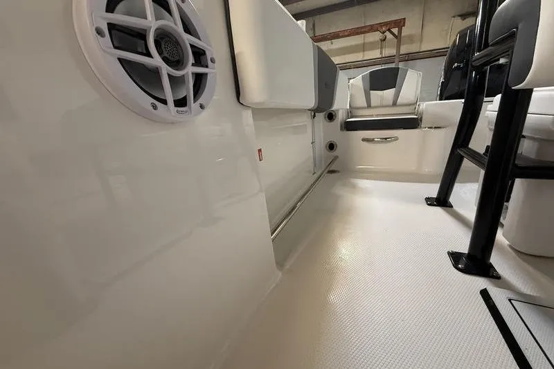 Slide: The Image of Interior view of 2026 Robalo R200 Center Console boat. - 10