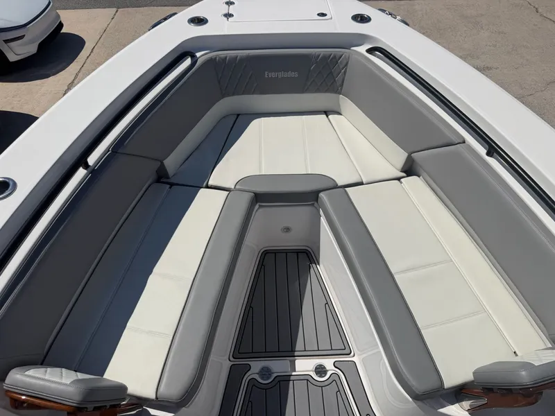 Slide: The Image of Interior of the 2024 Everglades 335 Center Console boat. - 43