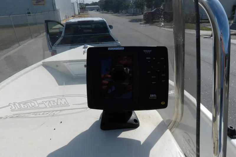 Slide: The Image of 2005 May-Craft 1800 Skiff with Humminbird GPS on deck. - 13