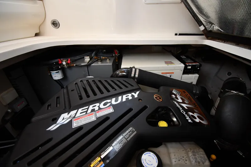 Slide: The Image of Engine compartment of 2003 Sea Ray 360 Sundancer with Mercury MerCruiser 8.1S engine. - 50