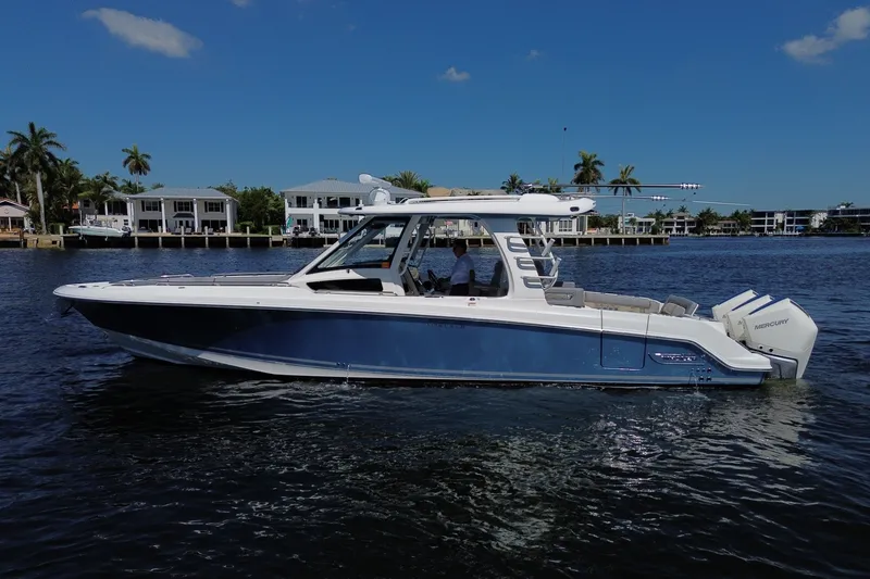 Slide: The Image of Boston Whaler 350 Realm 2024 - 2
