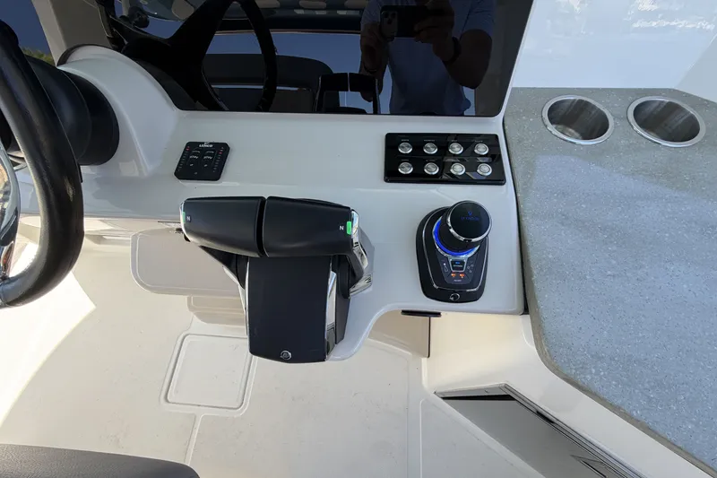 Slide: The Image of Boston Whaler 350 Realm 2024 - 57