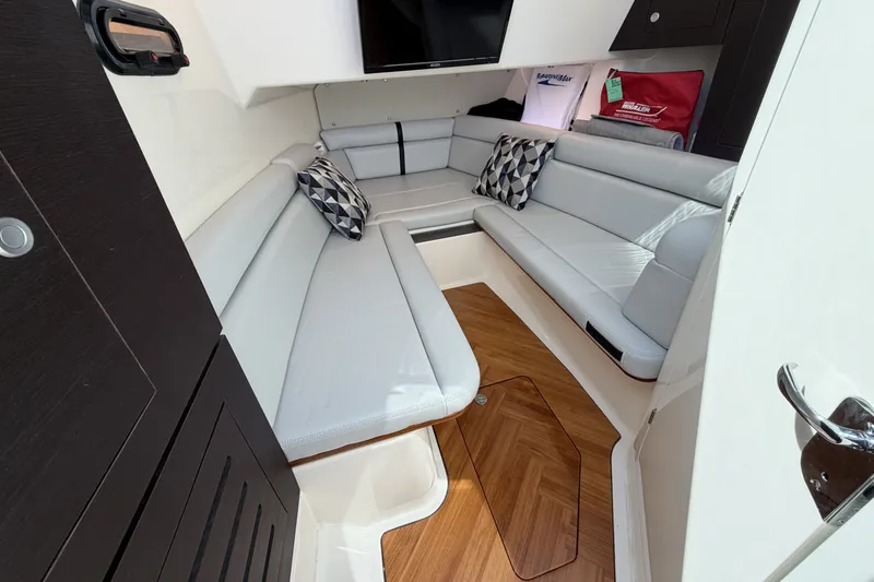 Slide: The Image of Boston Whaler 350 Realm 2024 - 78
