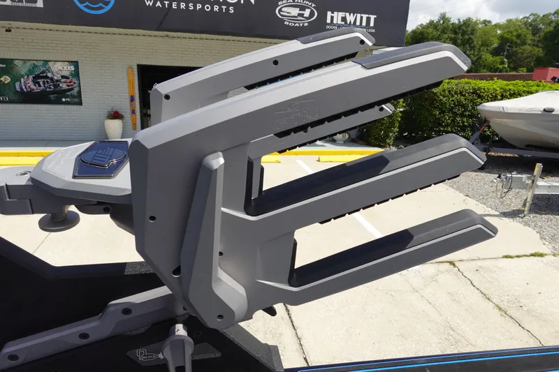 Slide: The Image of 2024 Malibu Wakesetter 23 MXZ boat rack detail in outdoor showroom setting. - 37