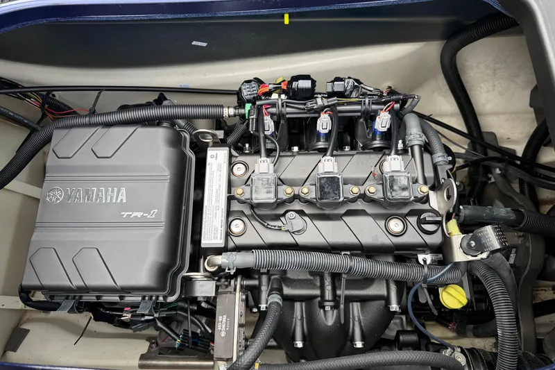 Slide: The Image of 2020 Yamaha WaveRunner VX Deluxe engine compartment, showcasing TR-1 engine components. - 10