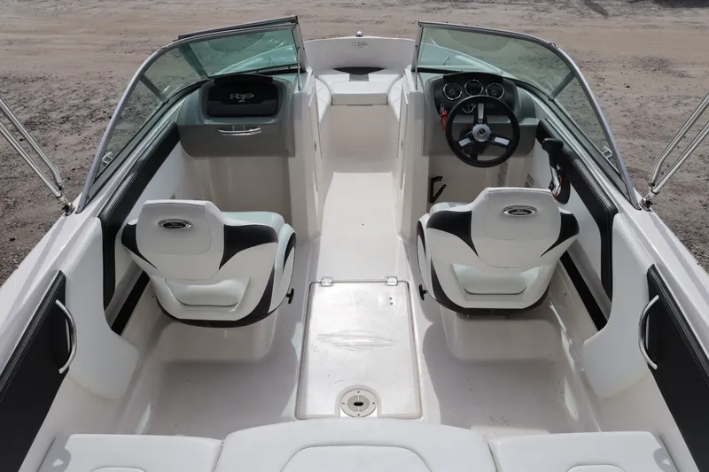 Slide: The Image of Interior of a 2019 Chaparral 19 H2O boat with two seats. - 5