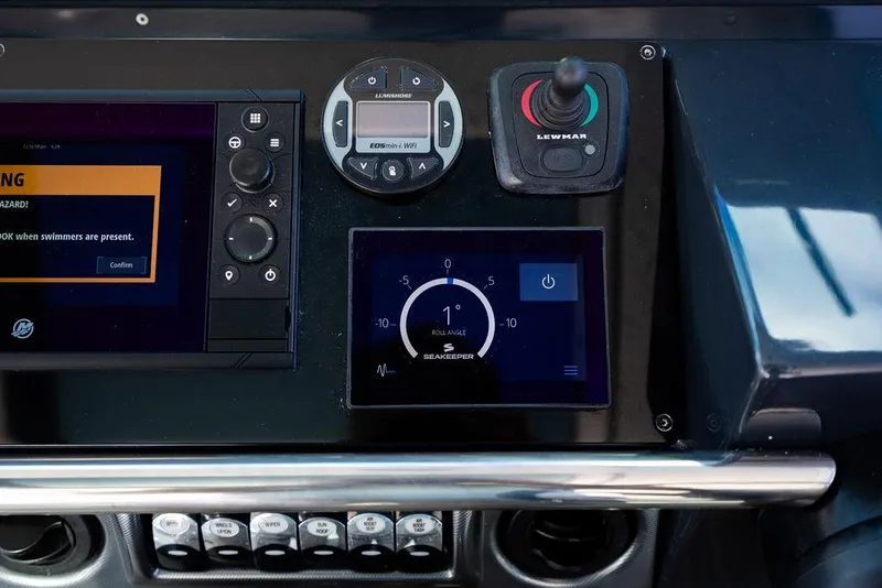 Slide: The Image of Formula 430 All Sport Crossover 2019 - 84