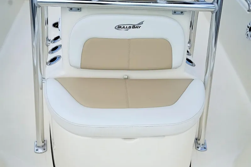 Slide: The Image of 2023 Bulls Bay 2200 boat seat with beige and white upholstery. - 26