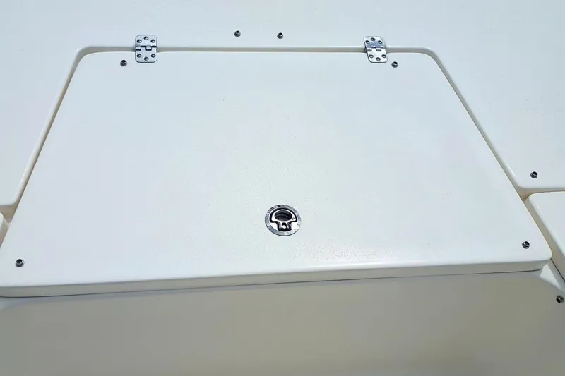 Slide: The Image of 2023 Bulls Bay 2200 boat hatch with secure latch and hinges. - 39