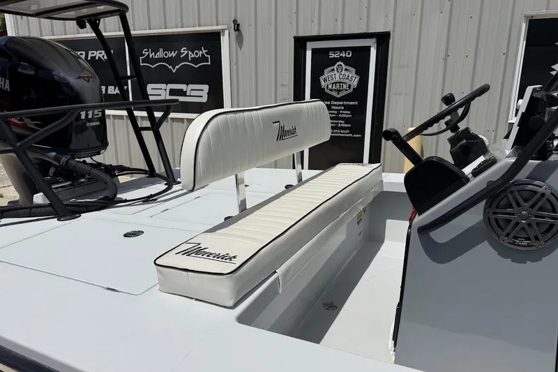 Slide: The Image of 2023 Maverick 18 HPX-V boat interior with Yamaha engine and seating. - 6