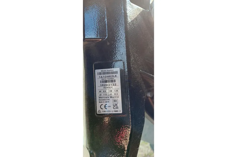 Slide: The Image of Label on Ranger VX1788 WT 2025 model, displaying serial and model numbers. - 22
