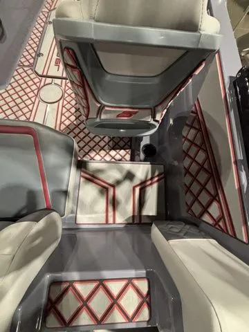Slide: The Image of Starcraft SV JET J9 SS 2026 - 12