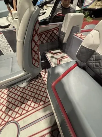 Slide: The Image of Starcraft SV JET J9 SS 2026 - 13