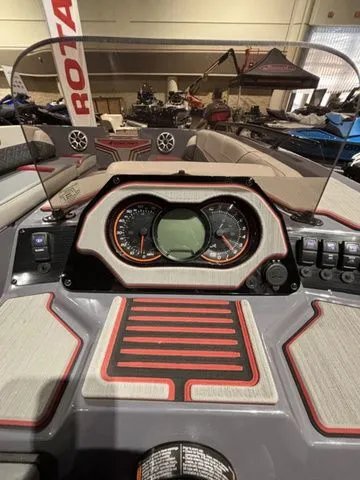 Slide: The Image of Starcraft SV JET J9 SS 2026 - 18