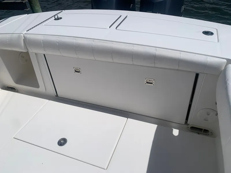 Slide: The Image of Regulator FS 2015 boat rear with storage compartment. - 22