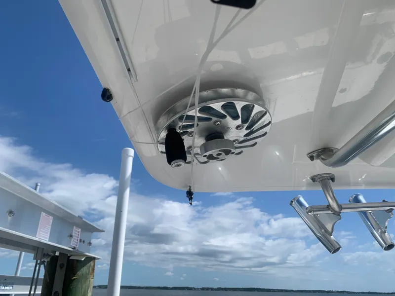 Slide: The Image of Regulator FS 2015 boat roof with fishing rod holder. - 26