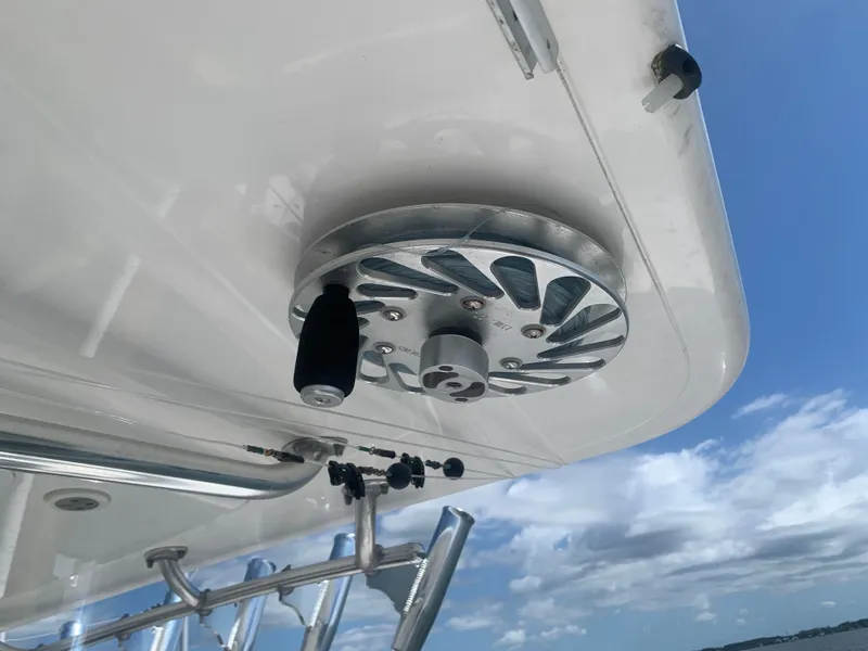Slide: The Image of Regulator FS 2015 boat component under blue sky. - 29