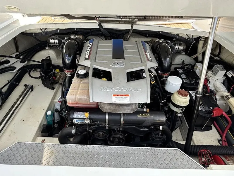 Slide: The Image of Engine compartment of a 2010 Formula 270 Bowrider with MerCruiser engine. - 14