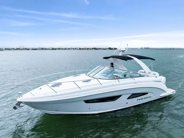 Slide: The Image of Regal 33 XO 2020 - 65