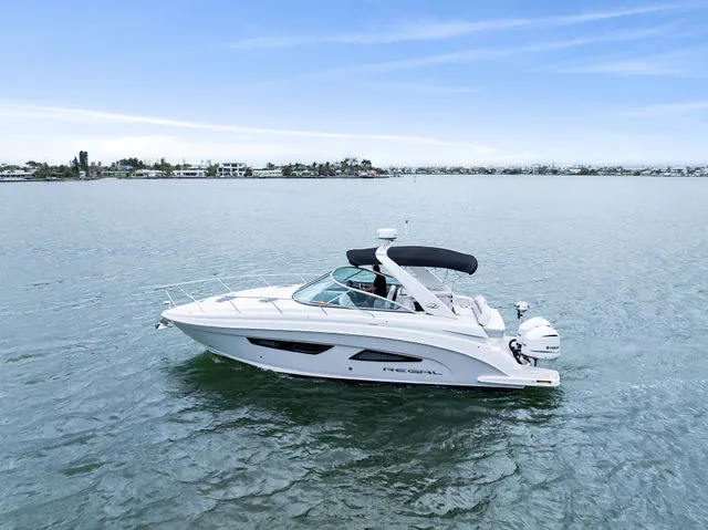 Slide: The Image of Regal 33 XO 2020 - 63