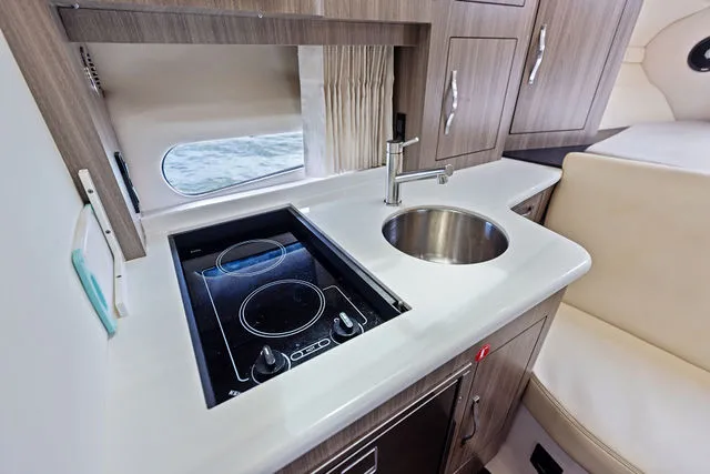 Slide: The Image of Regal 33 XO 2020 - 67