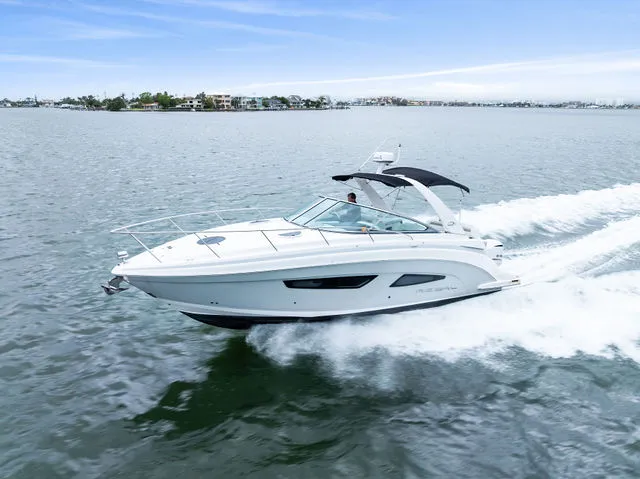 Slide: The Image of Regal 33 XO 2020 - 61
